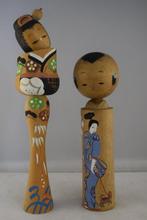 Twee Japanse Kimono Kokeshi - Hout - Japan - Shwa periode