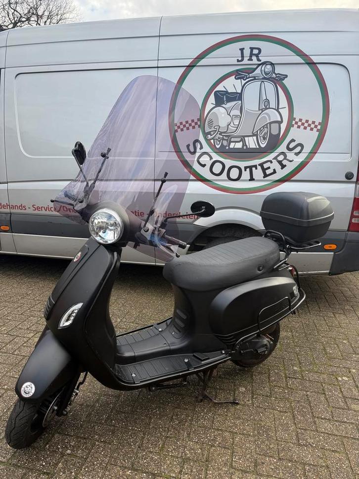 Scooter A-Klasse (Geen Rijbewijs Nodig!), Fietsen en Brommers, Scooters | Overige merken, Zo goed als nieuw, Benzine, Klasse A (25 km/u)