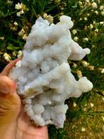 Verbazingwekkende Koraal Chalcedoon Kristal op matrix -, Verzamelen, Mineralen en Fossielen