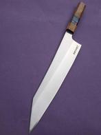 Keukenmes - Samenwerking van een Franse kunstenaar met