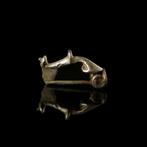 Oud-Romeins Zilver trompet, Fibula