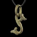 Époque Viking Bronze Pendentif amulette dragon mythologique