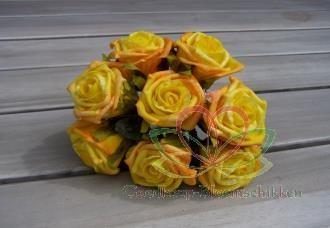 foam roos Elegant 5 cm. Geel comb / doos 48 foam roos Eleg, Huis en Inrichting, Woonaccessoires | Kunstplanten en Kunstbloemen