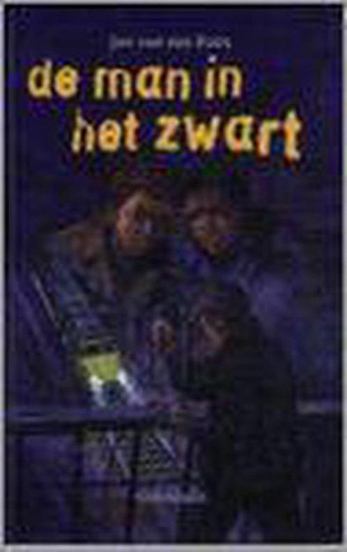 De Man In Het Zwart 9789026611155, Livres, Livres pour enfants | Jeunesse | Moins de 10 ans, Envoi