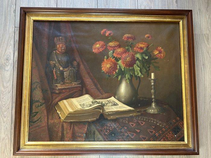 Piet Cottaar (1878-1950) - Bloemen met boek en kandelaar, Antiquités & Art, Art | Peinture | Classique