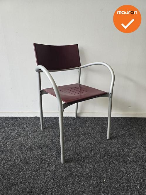 Kantinestoel - Segis Breeze - Rood, Zakelijke goederen, Kantoor en Winkelinrichting | Kantoormeubilair en Inrichting, Stoel, Gebruikt
