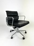 ICF - Charles & Ray Eames - Stoel - EA218 Soft PAd -