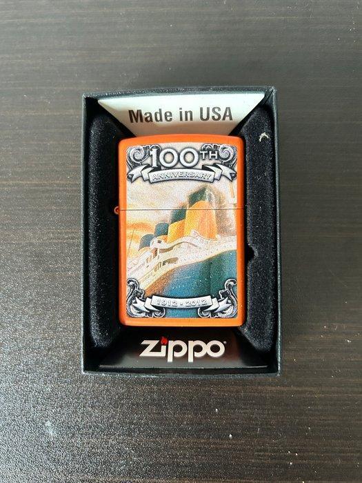 Zippo - K18 - 100 year Titanic - Sans Prix de Réserve -, Verzamelen, Rookartikelen, Aanstekers en Luciferdoosjes