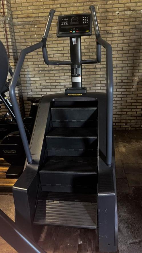 Technogym Excite Climb 1000 LED, Sport en Fitness, Fitnessmaterialen, Overige typen, Nieuw, Verzenden