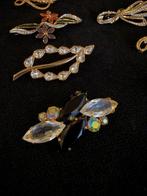 Zeldzaam lot van 8 vintage broches – rhinestones, email en