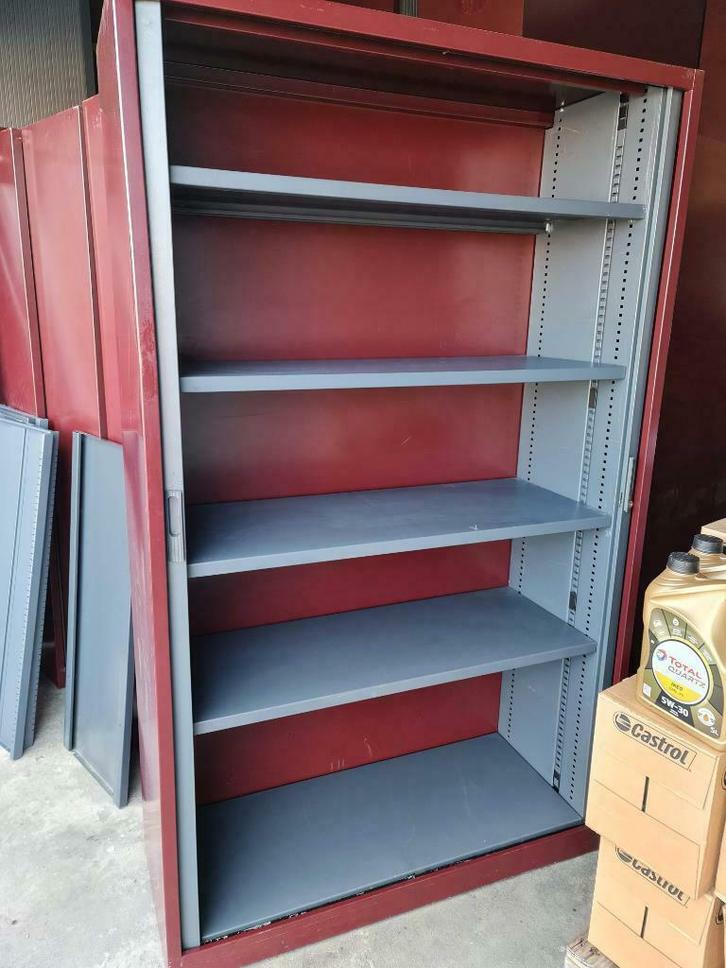 Armoir mettalique professionnels livraison avec supplément, Huis en Inrichting, Kasten | Roldeurkasten en Archiefkasten, Ophalen of Verzenden