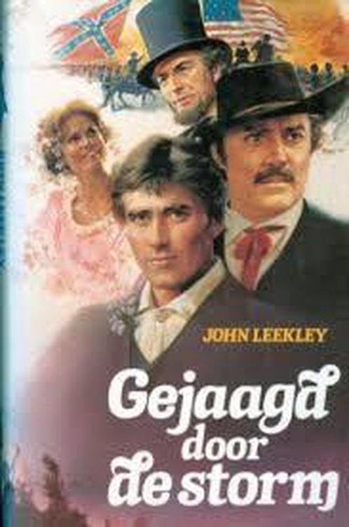 Gejaagd door de storm 9789026975707 Leekley, Boeken, Overige Boeken, Gelezen, Verzenden