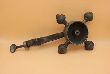Objet de curiosité - Werkgereedschap  - Kapstok voor