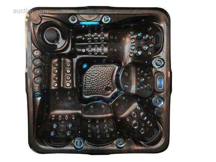 5 Persoons Outdoor Spa met Waterjets 210x210cm - B, Sport en Fitness, Gezondheidsproducten en Wellness, Ophalen