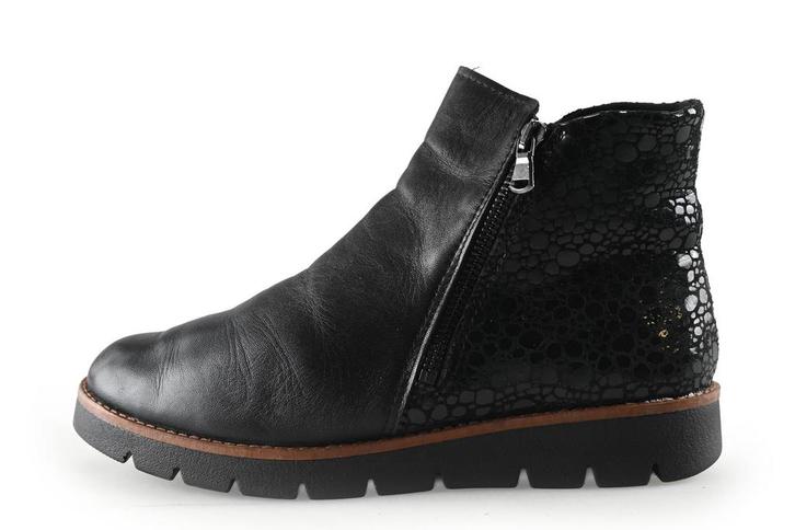 Solemade Enkellaarzen in maat 39 Zwart, Kleding | Dames, Schoenen, Zwart, Zo goed als nieuw, Lage of Enkellaarzen, Verzenden