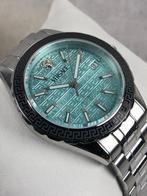Versace - Hellenyium Automatic Turquoise - VEQCA03 24 -, Handtassen en Accessoires, Horloges | Heren, Nieuw