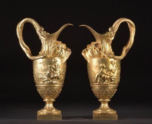 Vases décoratifs / Aiguières en bronze doré - avec, Antiek en Kunst, Antiek | Overige Antiek