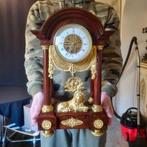 Pendule portique Style Empire - Bronze doré - vers 1880 -