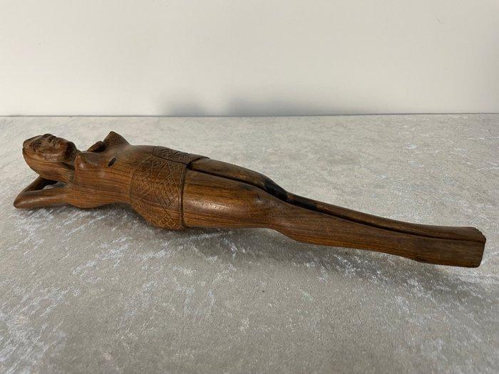 Notenkraker - Hout - Oude Notenkraker Vrouw, Antiek en Kunst, Antiek | Keukengerei