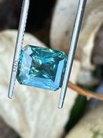 Blauw, Groen Saffier - 3.94 ct, Handtassen en Accessoires, Edelstenen, Nieuw