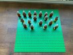 Lego - Lego 18 CASTLE MINI-FIGURES - 1970-1980, Nieuw