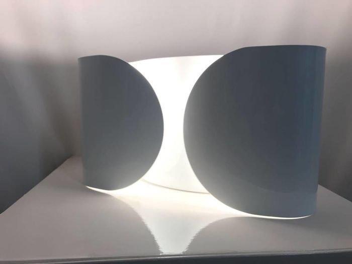 Flos - Tobia Scarpa - Foglio - Lamp - Wit geschilderd metaal, Antiek en Kunst, Antiek | Verlichting