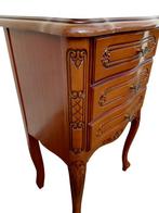 Nachtkastje - Hout - Met 3 lades