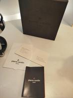 Horloge en forme d’urne - Plastique - 1990-2000