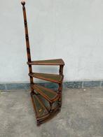 Kabinet - Hout - Antieke boekenladder