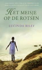 Het meisje op de rotsen 9789032512958 Lucinda Riley, Boeken, Romans, Verzenden, Gelezen, Lucinda Riley