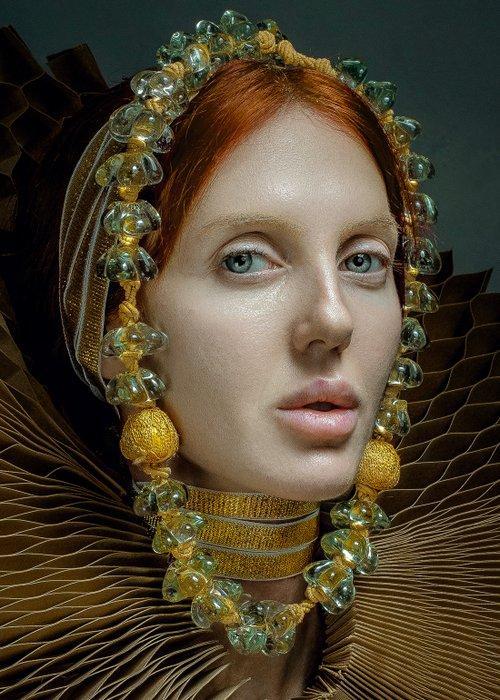 Elena Paraskeva - The Prickly Queen (GERMAN ETCHING)- XL, Antiek en Kunst, Kunst | Designobjecten