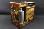 Harnas - Japan - Nashiji Gold Matsu Makie Nobento van