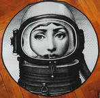 Daprès Piero Fornasetti - Tapijt - 80 cm - 80 cm - Gezicht, Antiek en Kunst