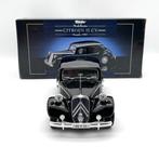 Maisto 1:18 - Voiture miniature - Citroën 15CV 6 Zylinder -, Nieuw