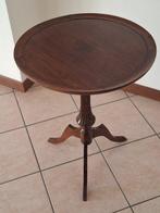 Bijzettafel - Walnoot, Antiek en Kunst