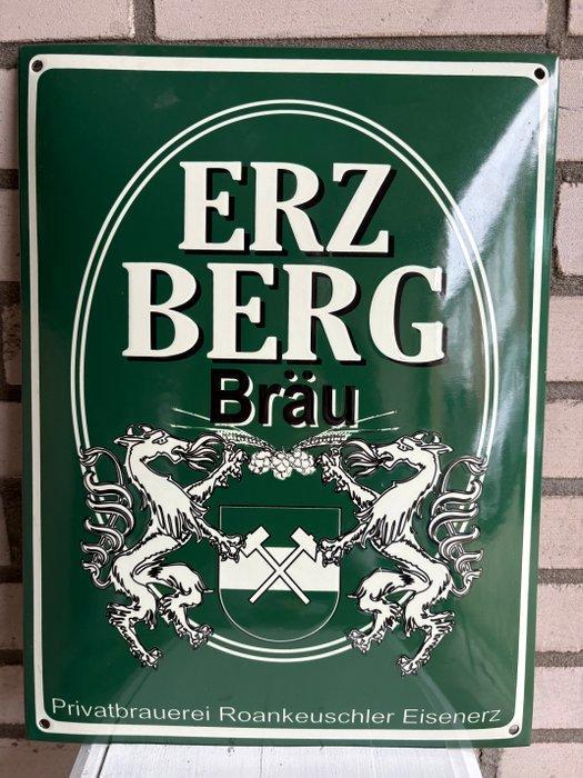 Stijlvol groen emaille bord van de Erzberg Bräu, Antiek en Kunst, Antiek | Wandborden en Tegels