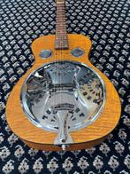 Dobro - Hound Dog Deluxe Round Neck Resonator - - Resonator, Muziek en Instrumenten, Nieuw