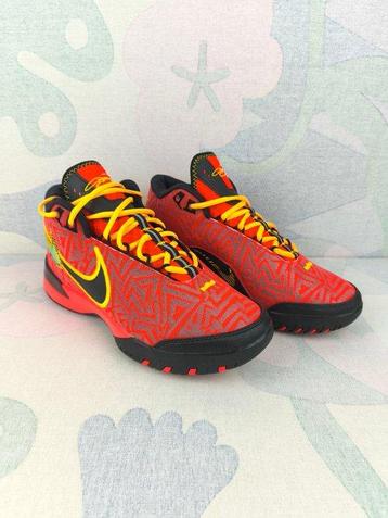 Nike - LBJ NXXT GENIUS - Sneakers - Maat: EU 42 - Nieuw met beschikbaar voor biedingen
