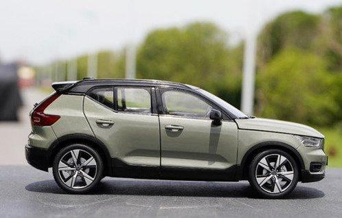 Paudi Model 1:18 - Voiture miniature - Volvo XC40 - 2022 -, Hobby en Vrije tijd, Modelauto's | 1:5 tot 1:12