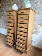Ladekast - Hout - Set van twee vintage ladekasten met tien, Antiek en Kunst