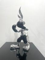Van Apple - K.O. Bunny - Phillipp Plein