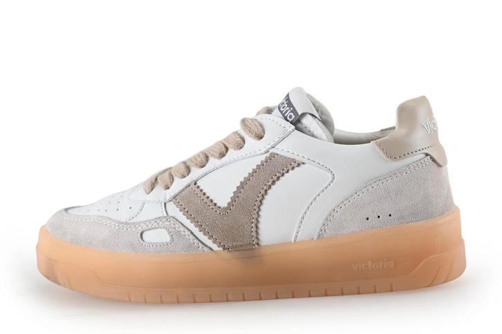 Victoria Sneakers in maat 36 Wit, Kleding | Dames, Schoenen, Wit, Zo goed als nieuw, Sneakers, Verzenden