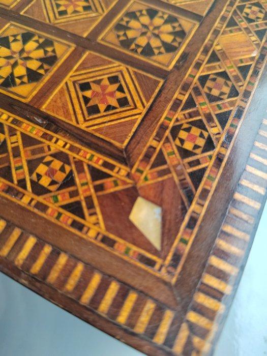 Schaakspel - In legno intarsiato con madreperla anni ’40–’60, Antiek en Kunst, Curiosa en Brocante