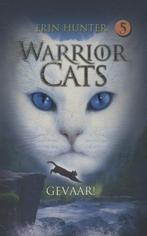 Gevaar / Warrior Cats / 5 9789059240605 Erin Hunter, Boeken, Verzenden, Zo goed als nieuw, Erin Hunter