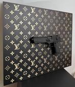 Daluxe Art - 1999 • Luxury Pistol Gold/Black