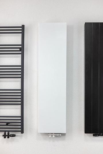 200x40 cm Type 20 - 1521 Watt - Oppio Verticale radiator beschikbaar voor biedingen