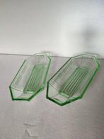 Lot de 2 coupes Art Déco en verre d’uranium – Bohême -