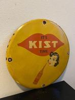 Vintage Kist Soda Emaille Reclamebord – ‘It’s Kist Time’ –