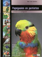 Papegaaien en parkieten / Over Dieren 9789058212771, Boeken, Verzenden, Gelezen, Adri van Kooten