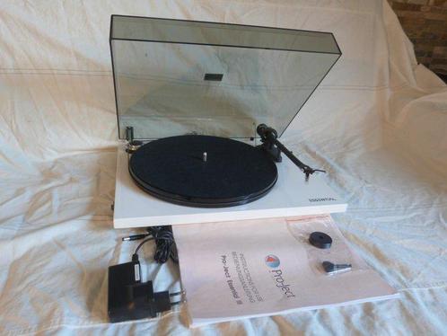 Pro Ject - Essentie III Platenspeler, Audio, Tv en Foto, Radio's